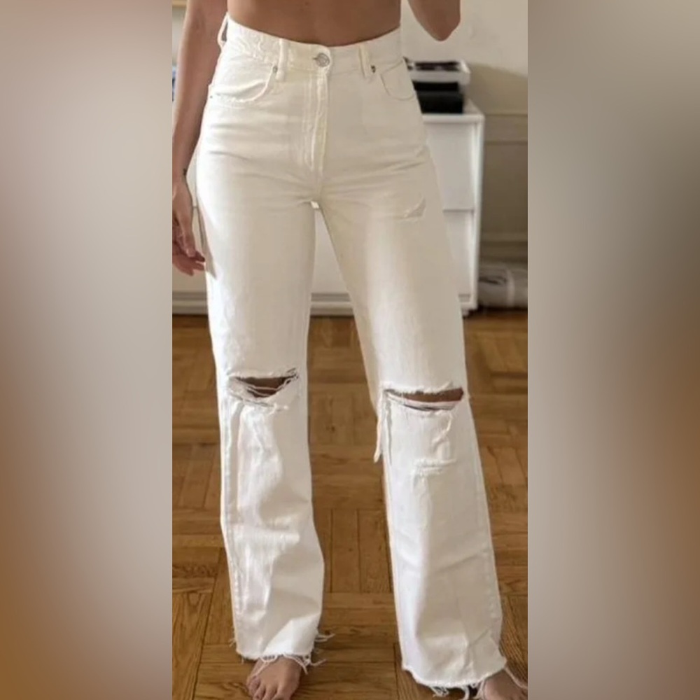 Zara White Straight Leg Jeans with Distressed Details